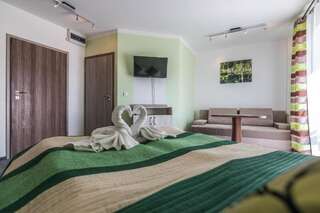 Отели типа «постель и завтрак» Resident Rene Устка Улучшенный двухместный номер с 1 кроватью или 2 отдельными кроватями-9
